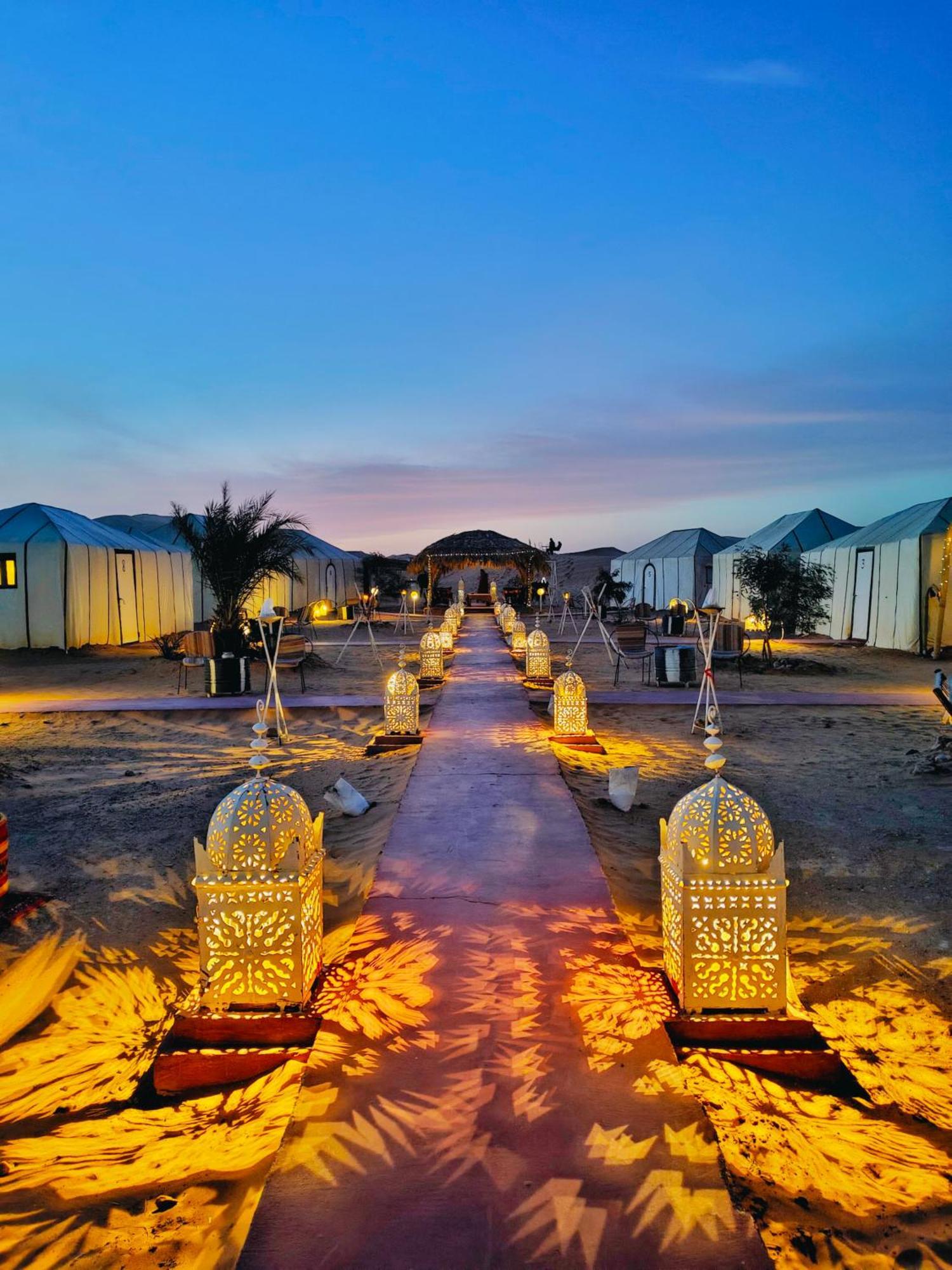 Готель Sahara Dream Luxury Camp Мерзуга Екстер'єр фото