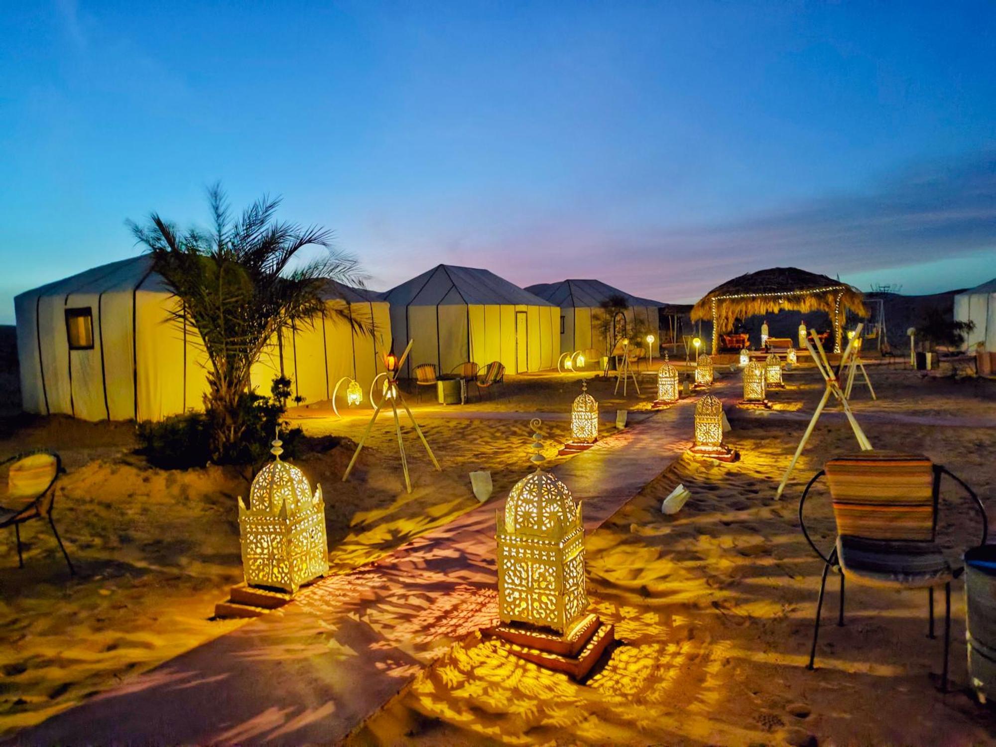 Готель Sahara Dream Luxury Camp Мерзуга Екстер'єр фото