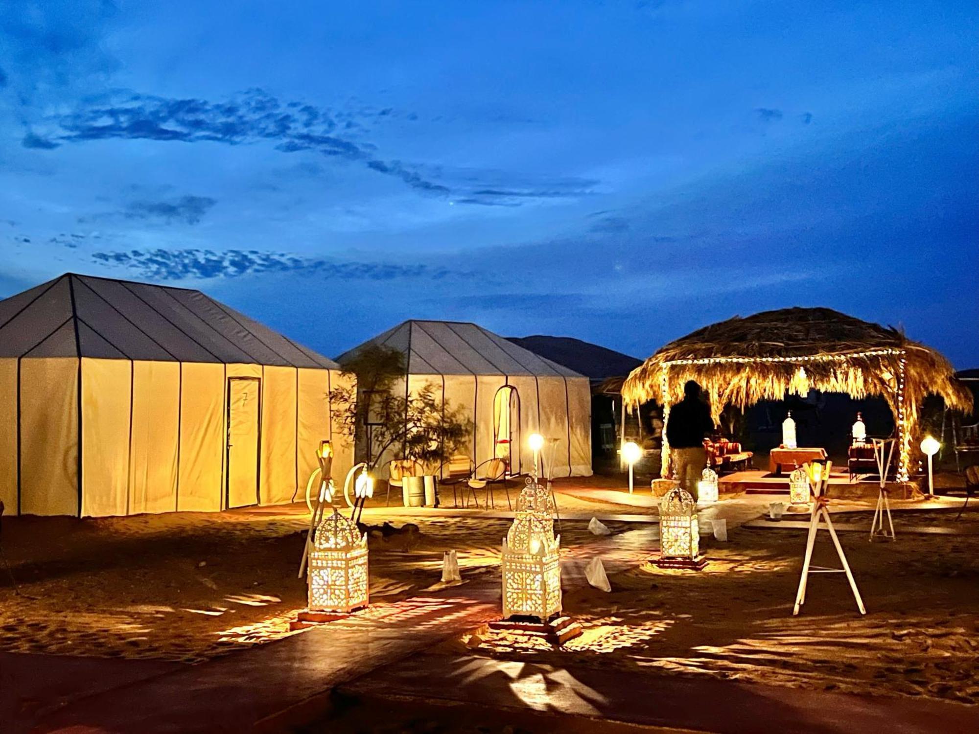 Готель Sahara Dream Luxury Camp Мерзуга Екстер'єр фото