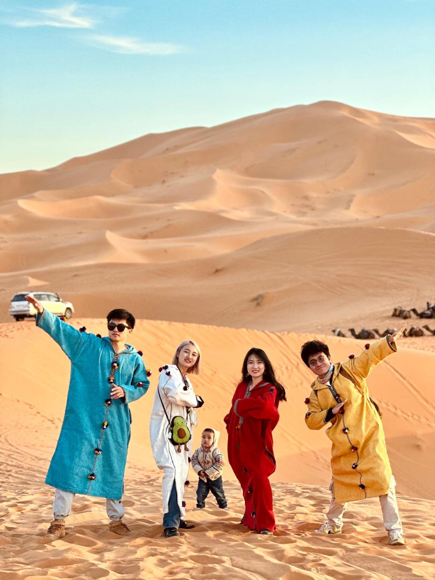 Готель Sahara Dream Luxury Camp Мерзуга Екстер'єр фото