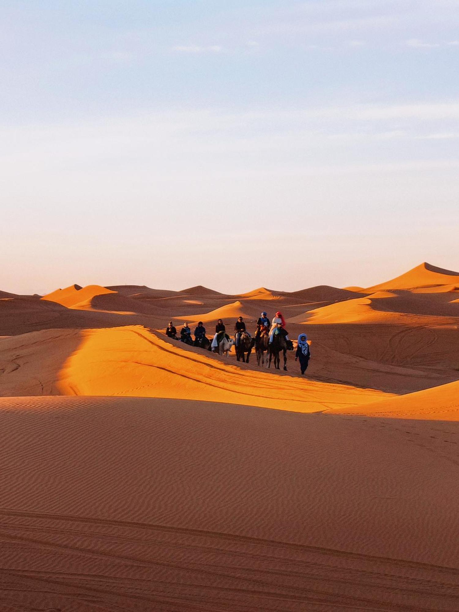 Готель Sahara Dream Luxury Camp Мерзуга Екстер'єр фото