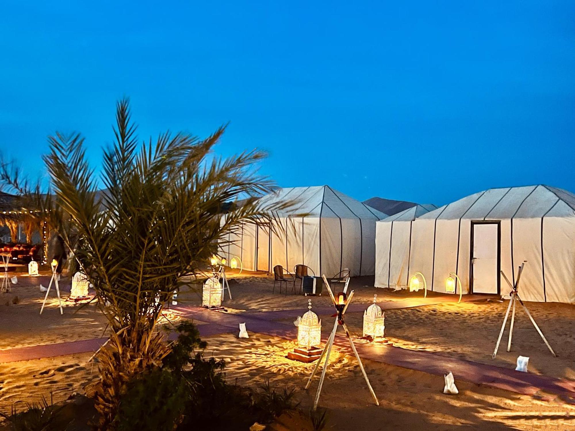 Готель Sahara Dream Luxury Camp Мерзуга Екстер'єр фото
