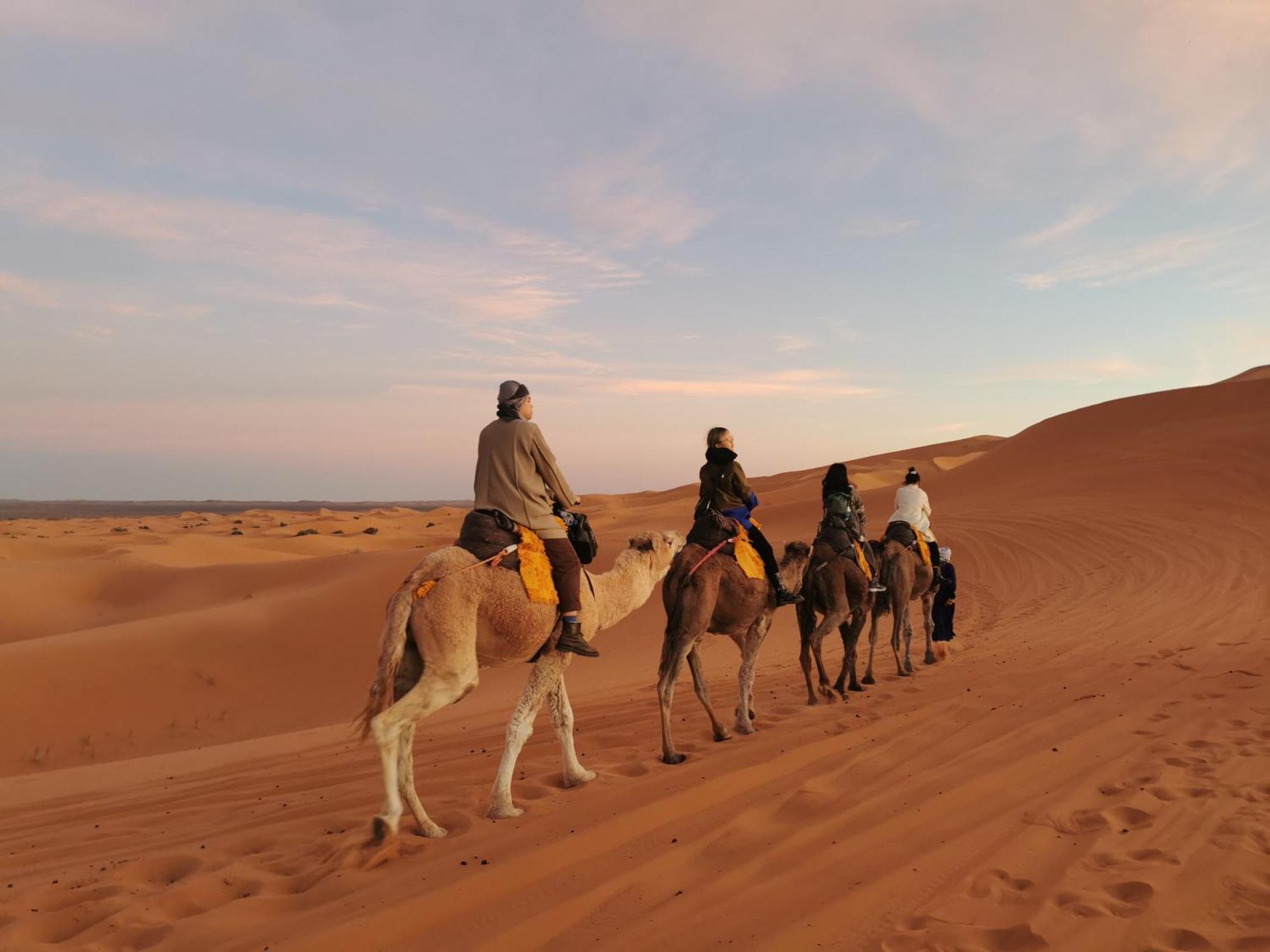 Готель Sahara Dream Luxury Camp Мерзуга Екстер'єр фото