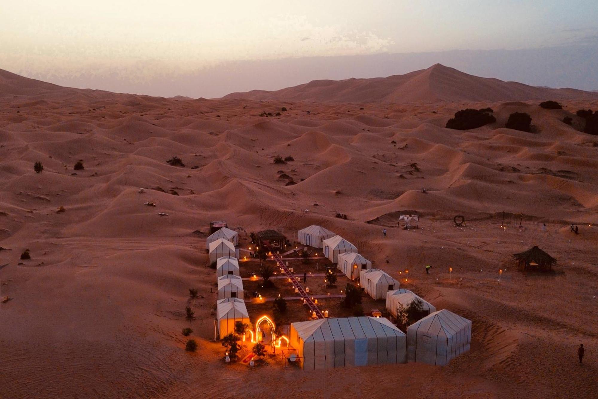 Готель Sahara Dream Luxury Camp Мерзуга Екстер'єр фото